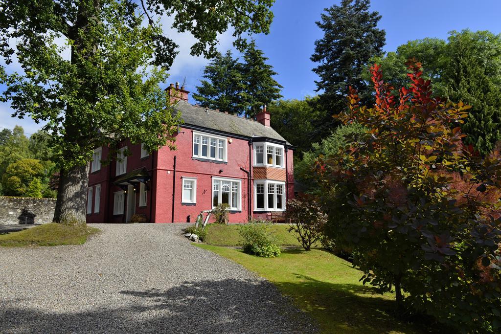 Torrdarach House Bed & Breakfast Питлохри Экстерьер фото