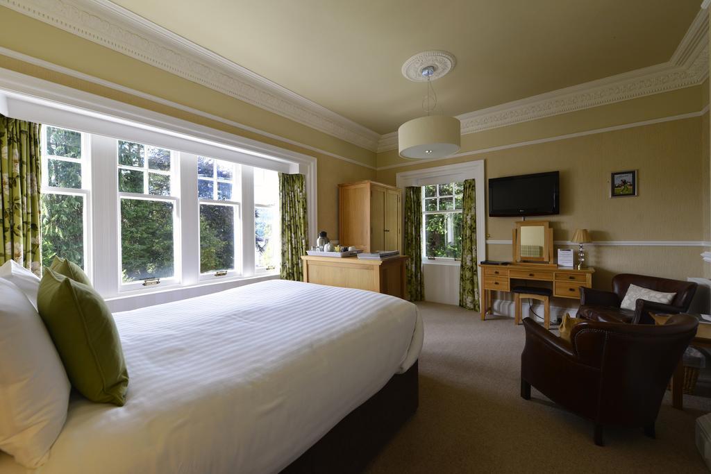 Torrdarach House Bed & Breakfast Питлохри Экстерьер фото